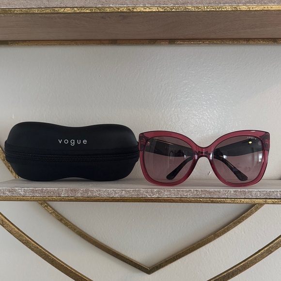 Vogue Accessories - Vogue Pink/Burgundy Cat-Eye Sunglasses